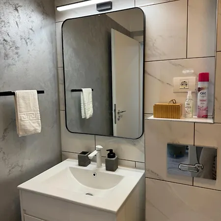 Velvet Apartment *